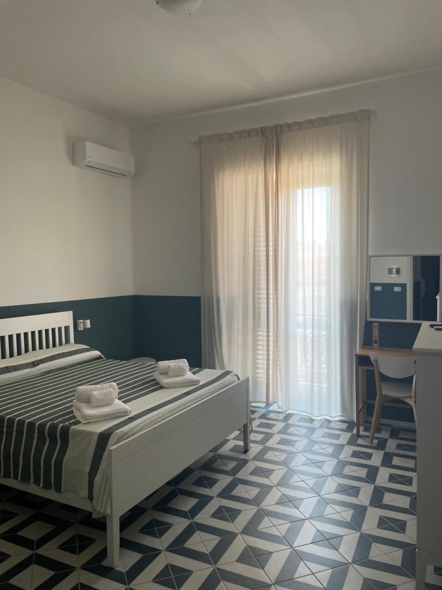 Hotel Donna Maria Sapri Zewnętrze zdjęcie